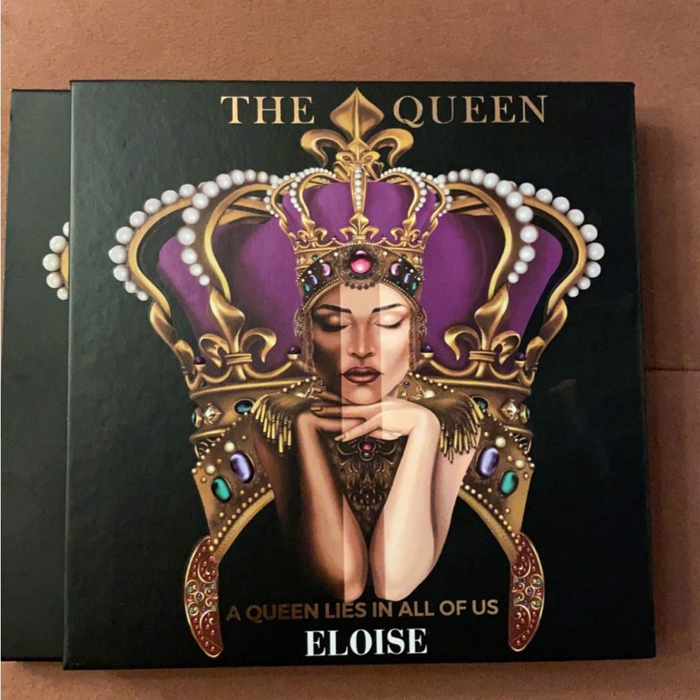 The Queen Eyeshadow Pallet
